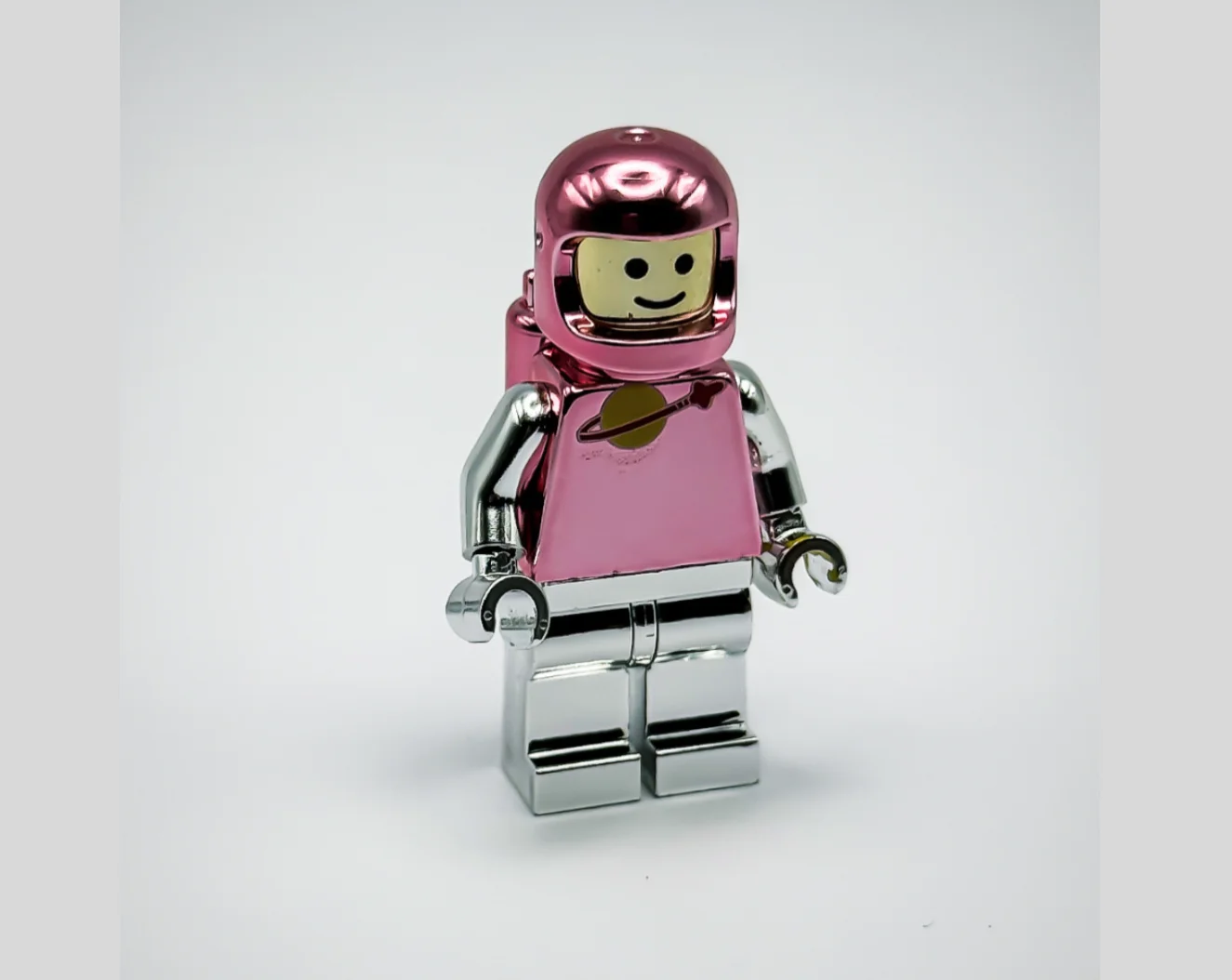 Pinky Astronaut